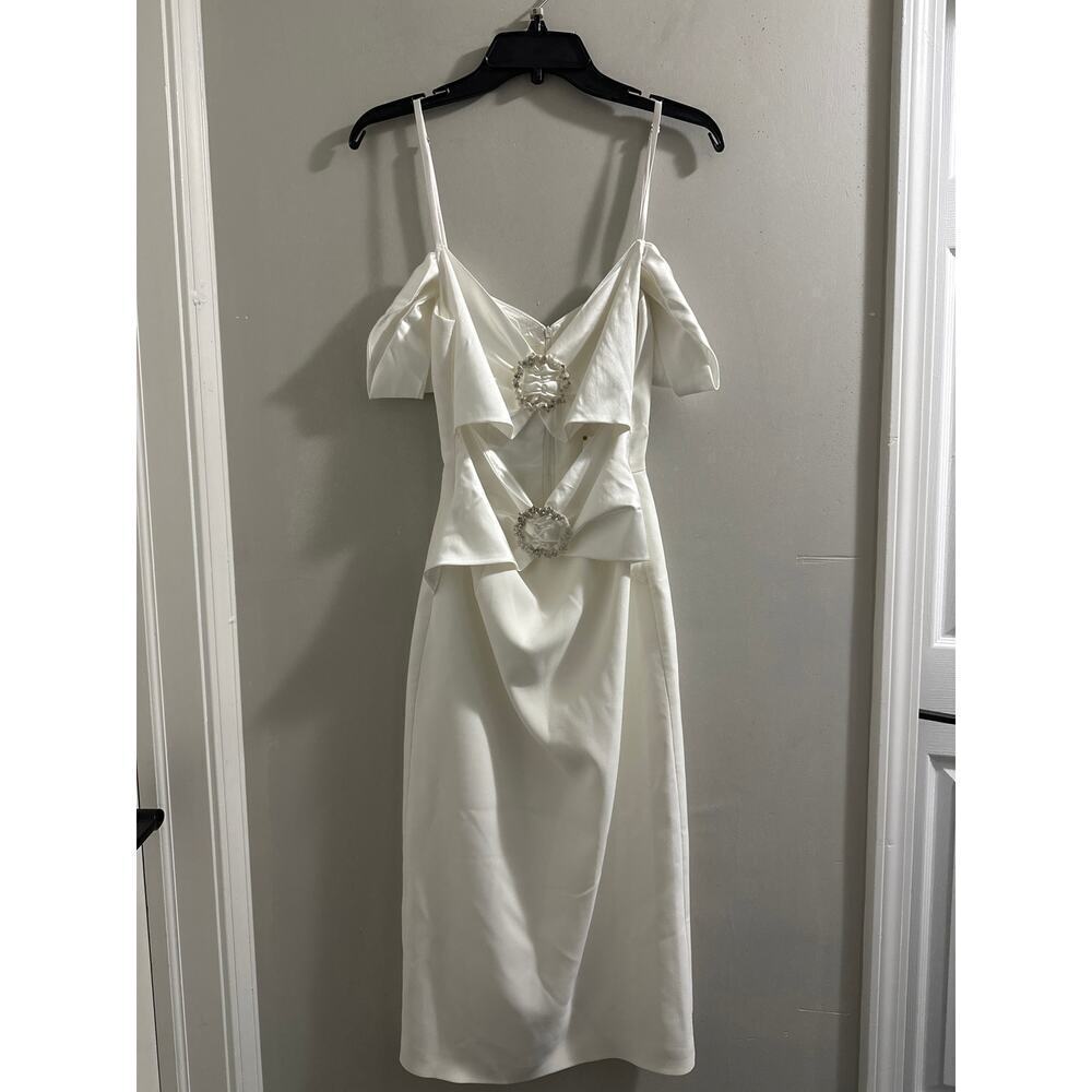 Gigii's June Dress White size Med - Picture 2 of 13